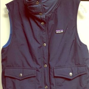 Patagonia Navy Blue Reversible Vest Size M